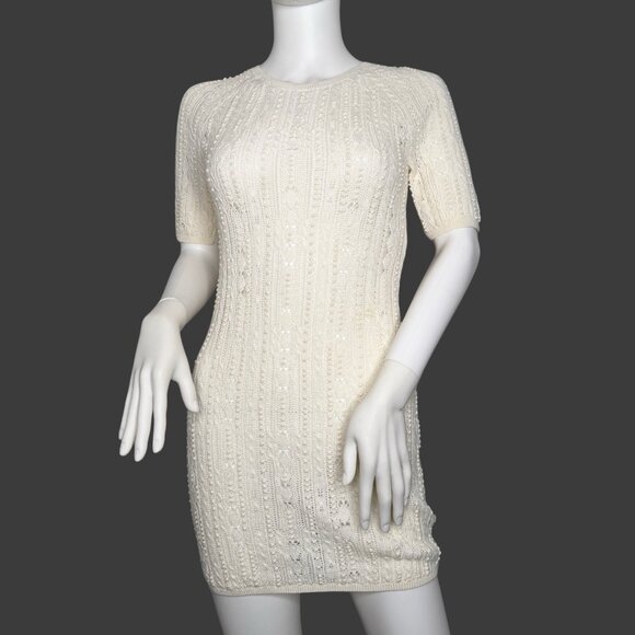Chanel Dress Size 36 White Cashmere CC Knit Crochet Dress - Picture 2 of 16